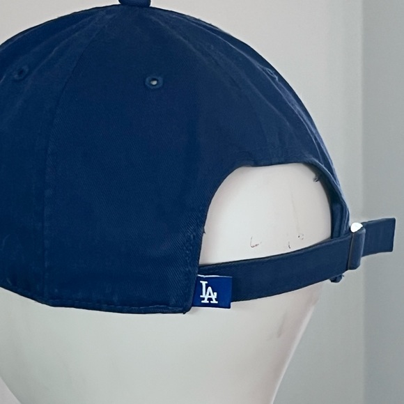 LA Dodgers authentic 47 cap. Unisex - Picture 3 of 3